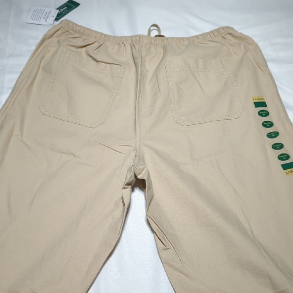 L.L. Bean Men's Khaki Chinos - Picture 6 of 15